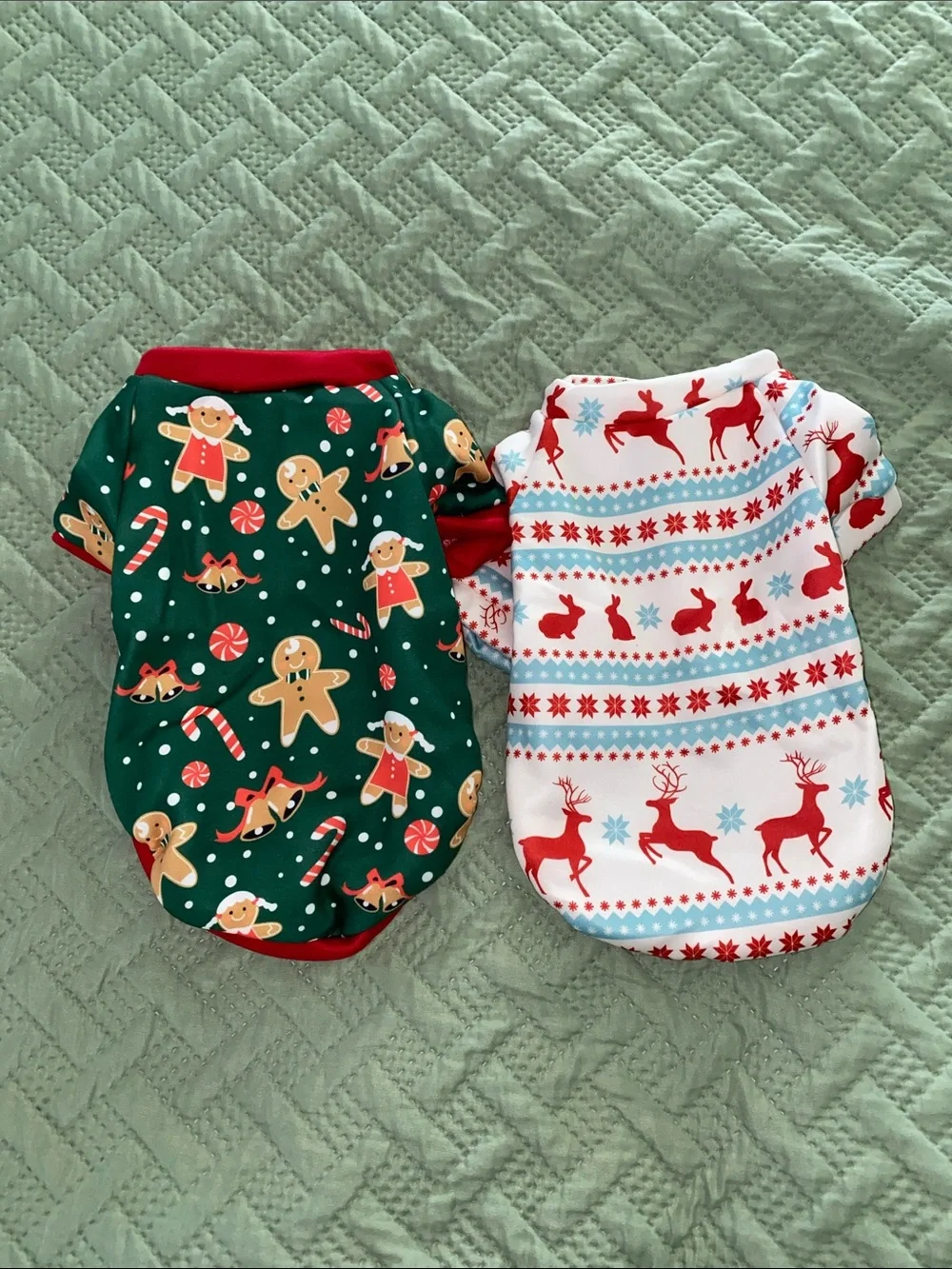 2 piece Pet Holiday Reindeer & Gingerbread clothing